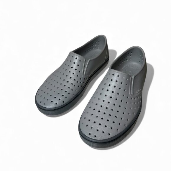Native Shoes Jefferson Slip-On EVA Sneaker M6 W8 Grey  Water Shoes Lightweight - Picture 1 of 9